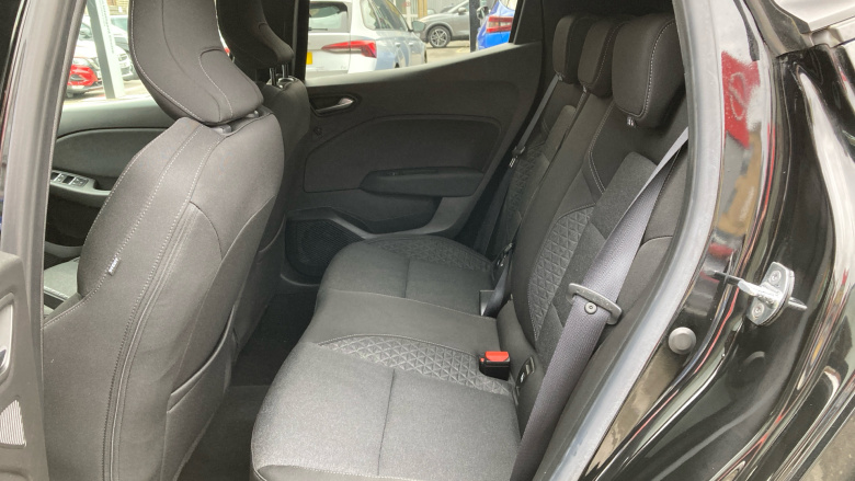 Renault Clio 1.0 TCe 100 Iconic 5dr [Bose] Petrol Hatchback